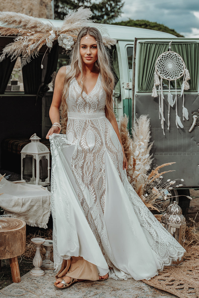 Boho Wedding Dress, Bohemian Wedding Dress, Lace Wedding Dress, Slit Wedding  Dress, Open Back Wedding Dress -  Finland