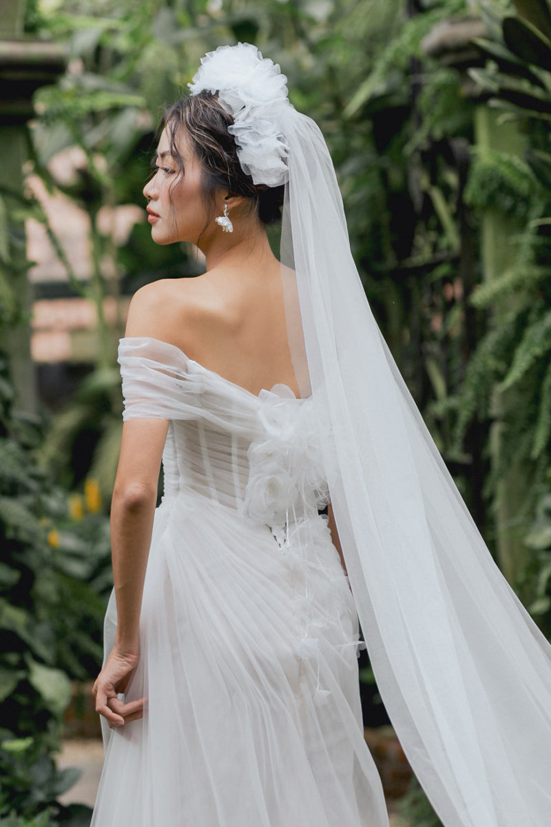 Sandra Off-the-Shoulder Corset Wedding Dress | Jewelclues