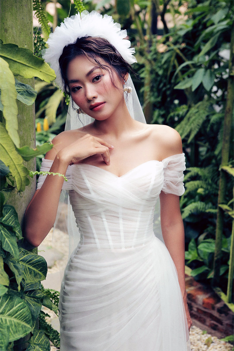 Sandra Off-the-Shoulder Corset Wedding Dress | Jewelclues